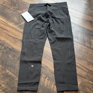 lululemon athletica charcoal time to sweat crop